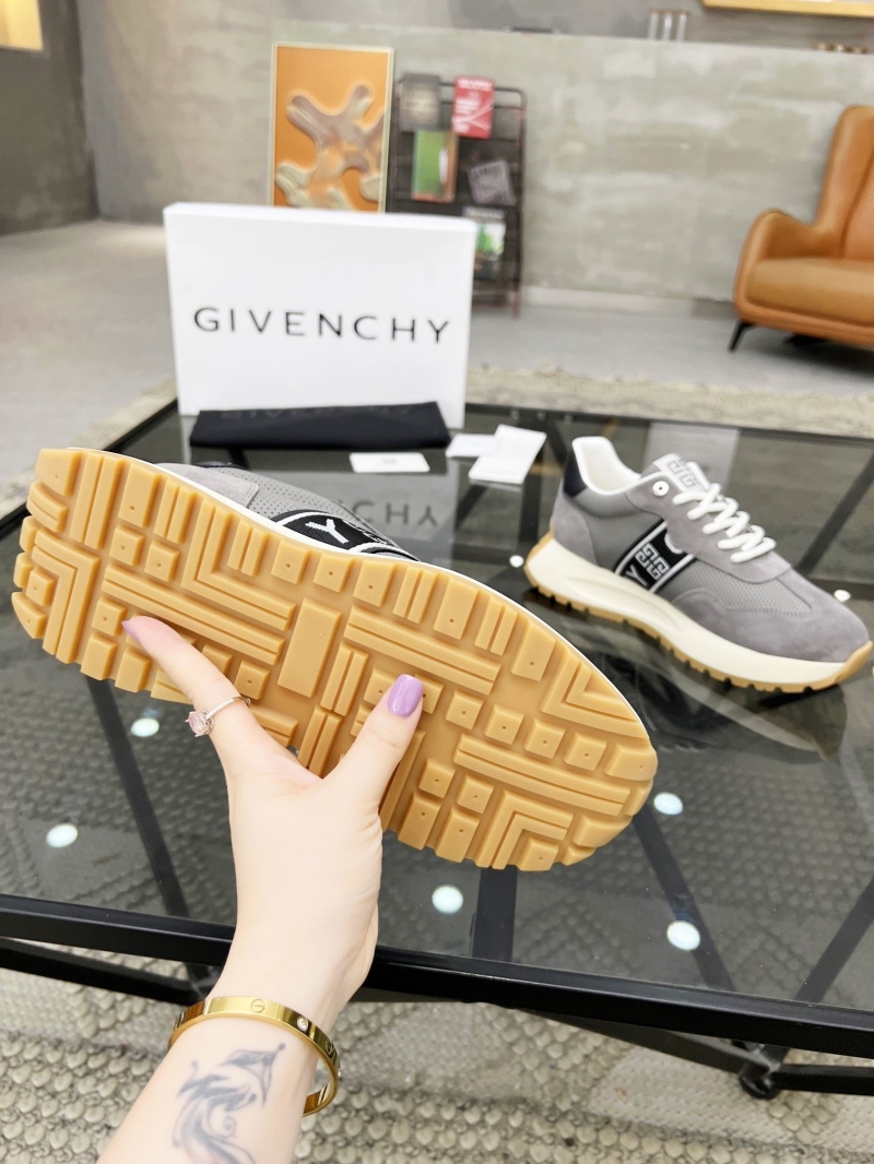 Givenchy Sneakers